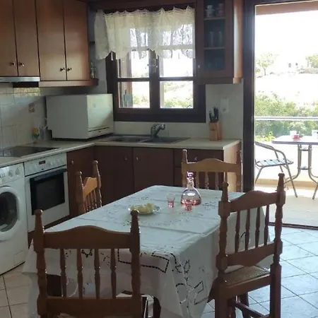 Votsalo House * Moutsouna